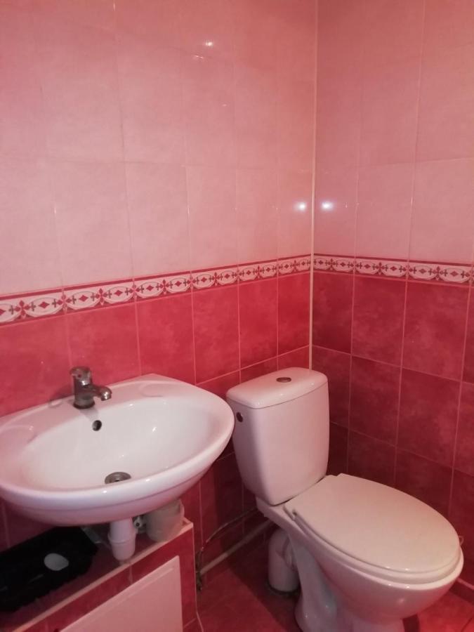 Квартира Посуточно Каменское Apartman Kültér fotó