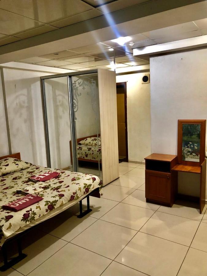 Квартира Посуточно Каменское Apartman Kültér fotó
